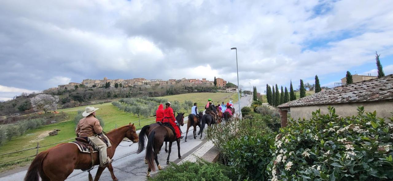 Tenuta Colombaio Casole dʼElsa Εξωτερικό φωτογραφία